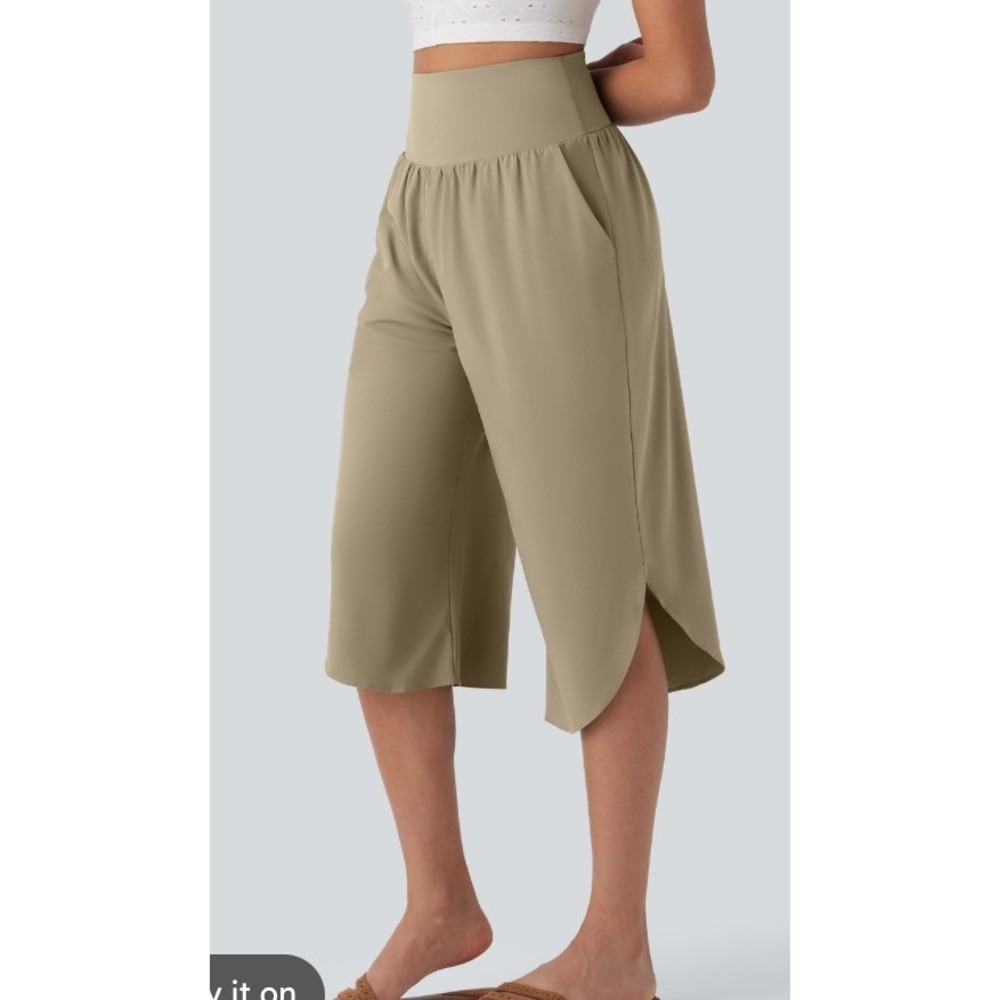 Halara Breezeful High Waisted Wide Leg Culotte Pants Beige Size Medium NWT